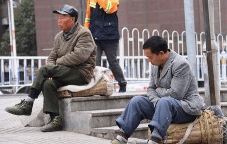 先办事后付款的黑客QQ：打工人不容错过的高效追款渠道